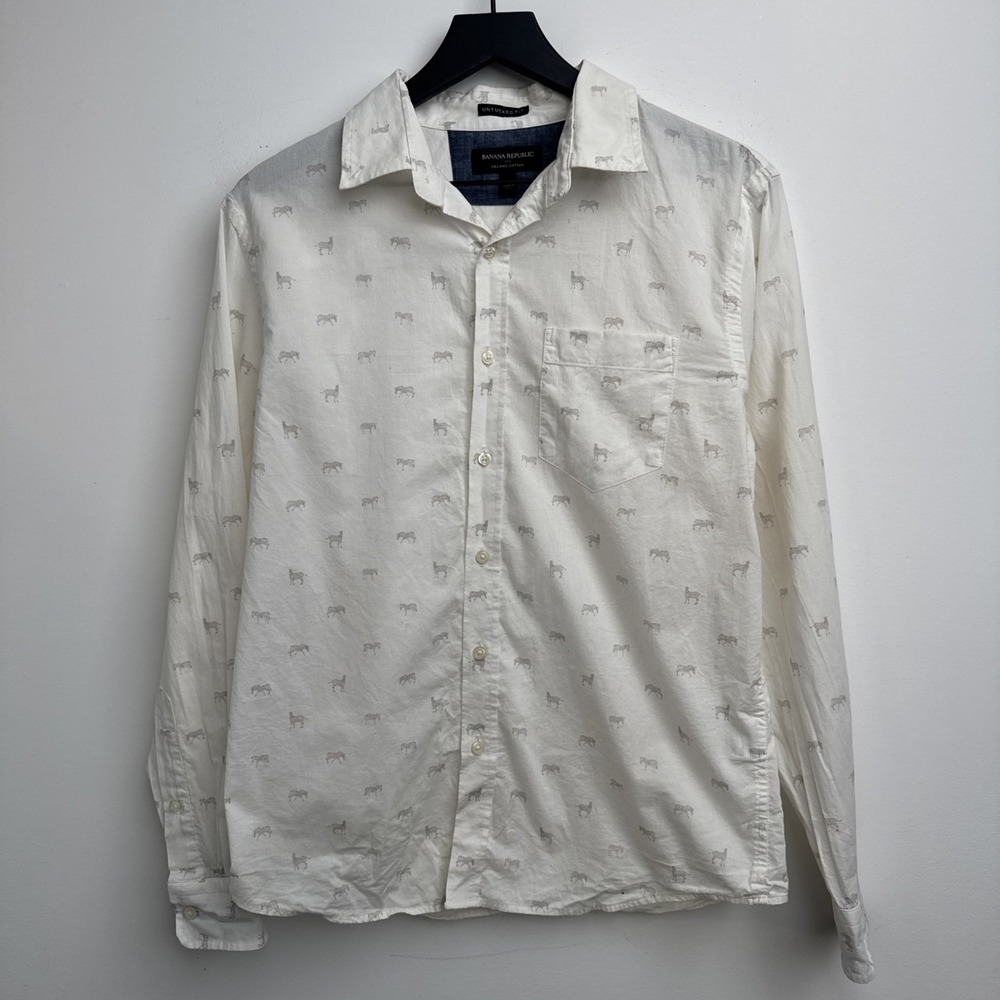 Banana Republic Untucked Fit Shirt M White Zebra Print Button Up Animals Mens